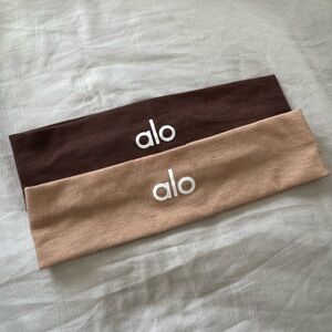 Alo Logo Headbands in Brown and Nude